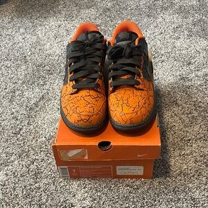 Nike Dunk Low Priority Vibrant Orange and Black Sneakers Men's Size 9